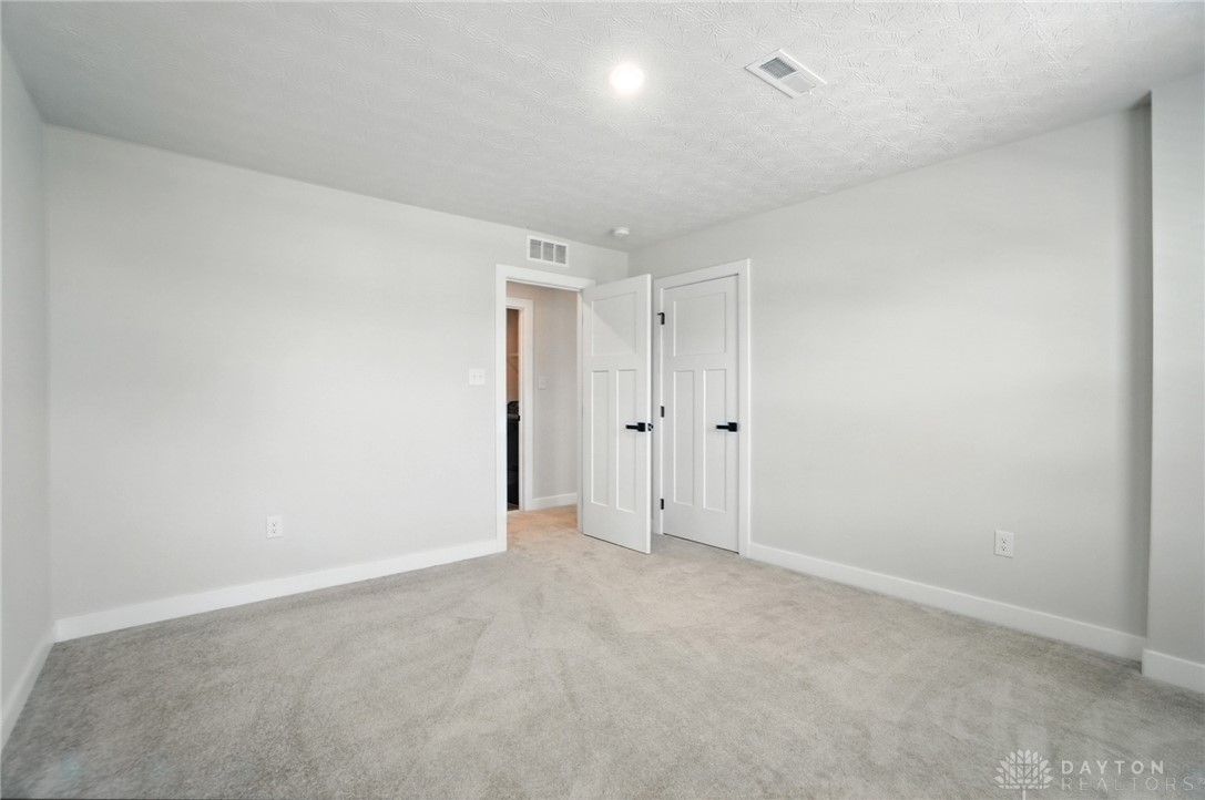 Xenia, Ohio, 45385, United States, 3 Bedrooms Bedrooms, ,4 BathroomsBathrooms,Residential,For Sale,1917092