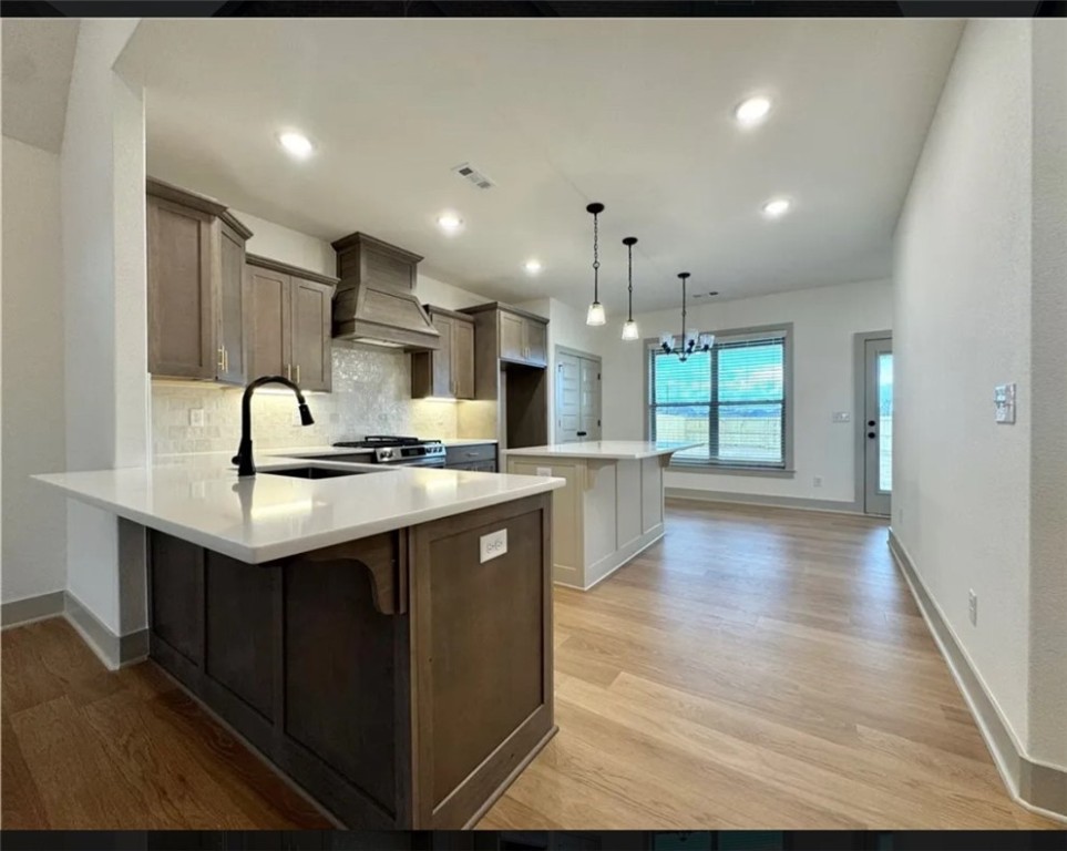 Bentonville, Arkansas, 72713, United States, 4 Bedrooms Bedrooms, ,3 BathroomsBathrooms,Residential,For Sale,1966275