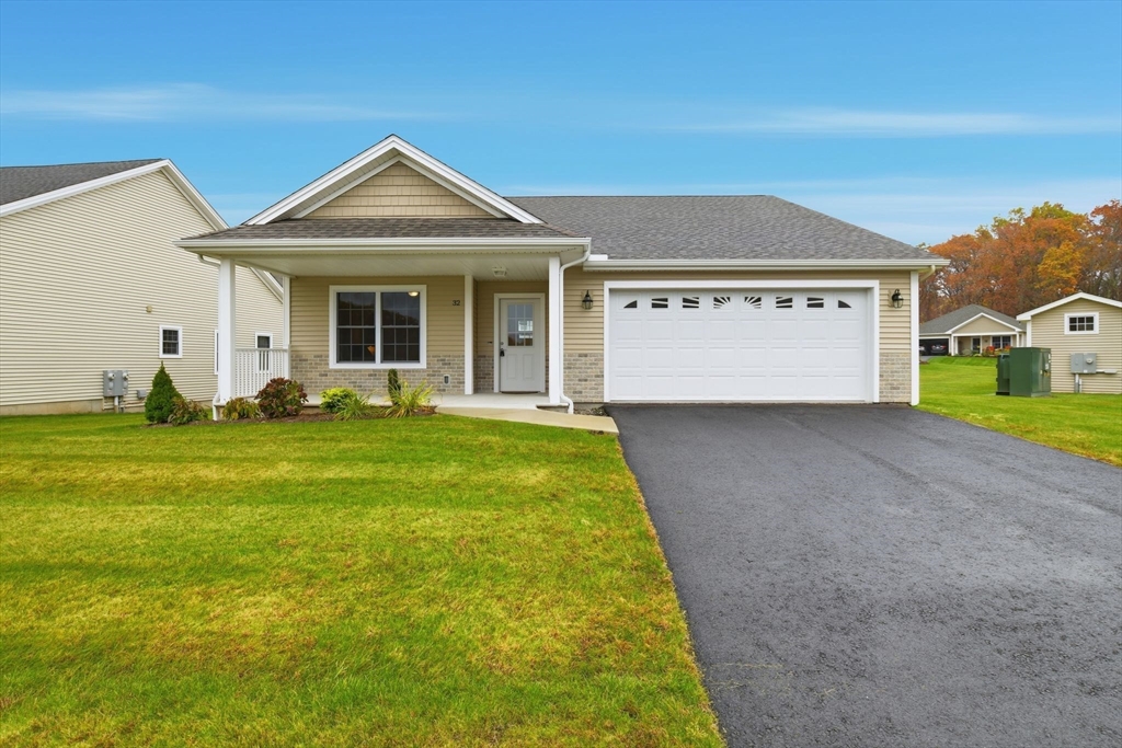 Wilbraham, Massachusetts, 01095, United States, 2 Bedrooms Bedrooms, ,2 BathroomsBathrooms,Residential,For Sale,1987611