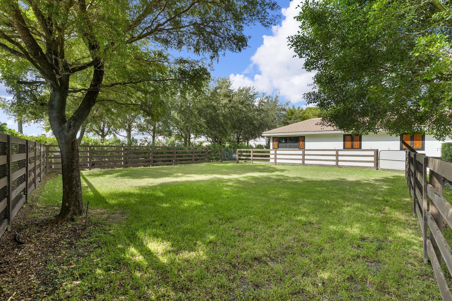  14492 Equestrian Way - 物件實景