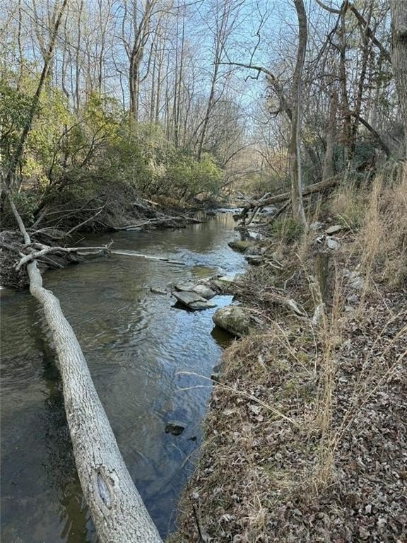 Talking Rock, Georgia, 30175, United States, 1 Bedroom Bedrooms, ,1 BathroomBathrooms,Residential,For Sale,2005739