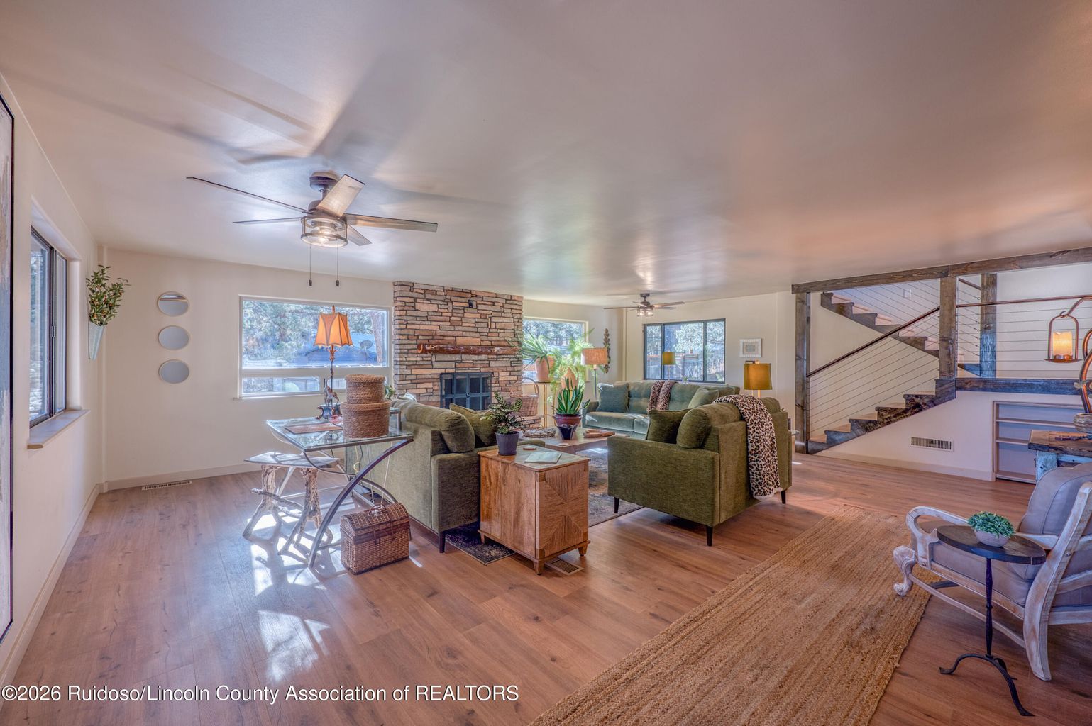 Ruidoso, New Mexico, 88345, United States, 4 Bedrooms Bedrooms, ,3 BathroomsBathrooms,Residential,For Sale,2008088