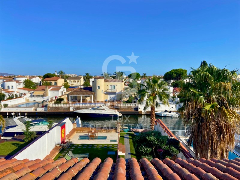 Girona, Empuriabrava, Tordera - Fluvi? - Llobregat, Empuriabrava, Catalonia, ES, 4 Bedrooms Bedrooms, ,4 BathroomsBathrooms,Residential,For Sale,Girona, Empuriabrava, Tordera - Fluvi? - Llobregat,1614036
