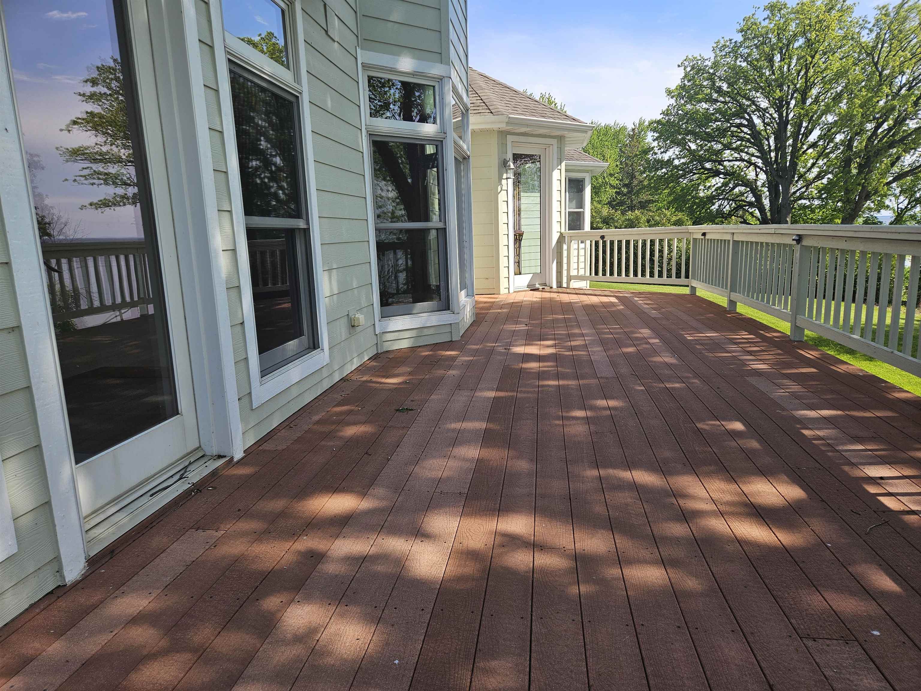 CHILTON, Wisconsin, 53014, United States, 5 Bedrooms Bedrooms, ,6 BathroomsBathrooms,Residential,For Sale,1927210