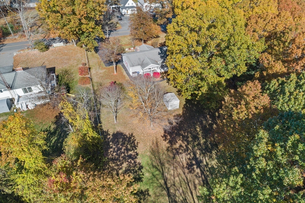 Methuen, Massachusetts, 01844, United States, 3 Bedrooms Bedrooms, ,1 BathroomBathrooms,Residential,For Sale,1981024