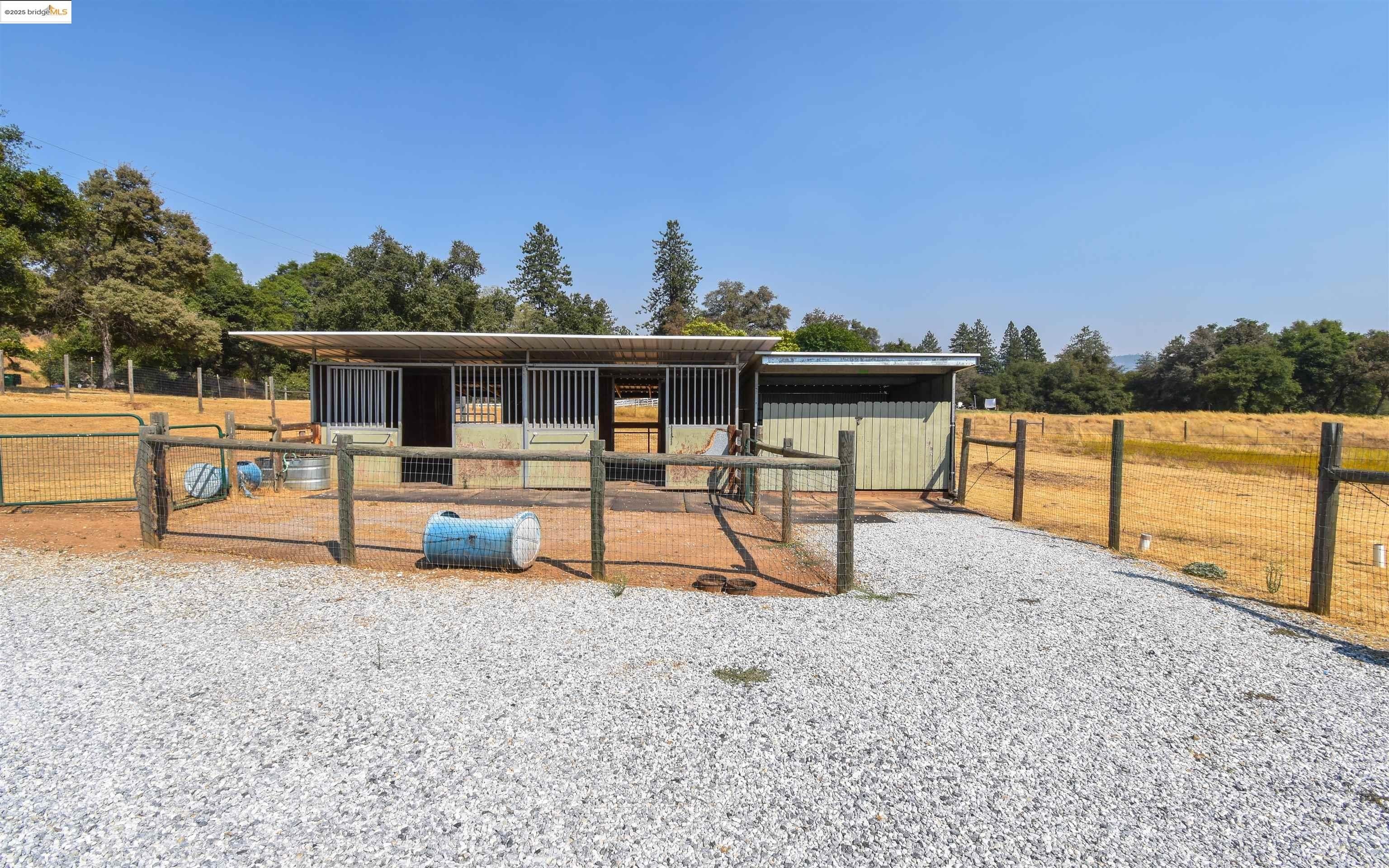 Columbia, California, 95310, United States, 3 Bedrooms Bedrooms, ,2 BathroomsBathrooms,Residential,For Sale,1941658