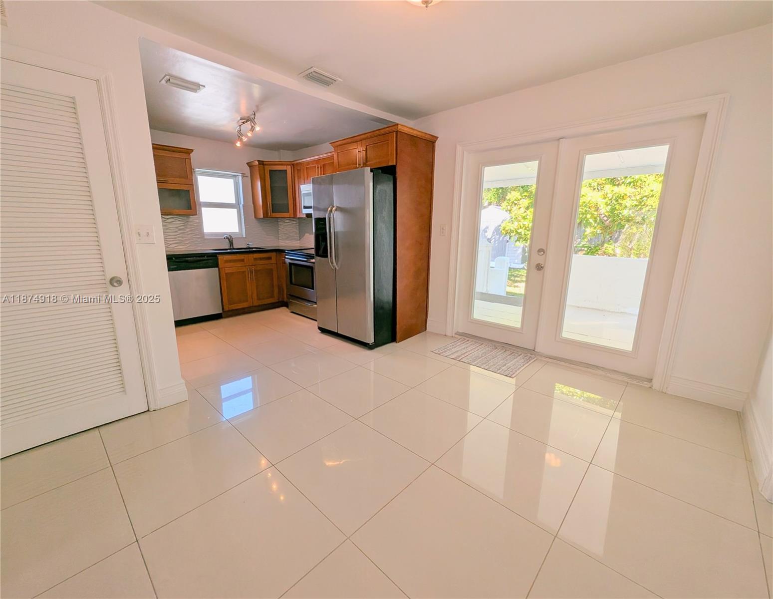 Miami, Florida, 33138, United States, 3 Bedrooms Bedrooms, ,2 BathroomsBathrooms,Residential,For Sale,1947884