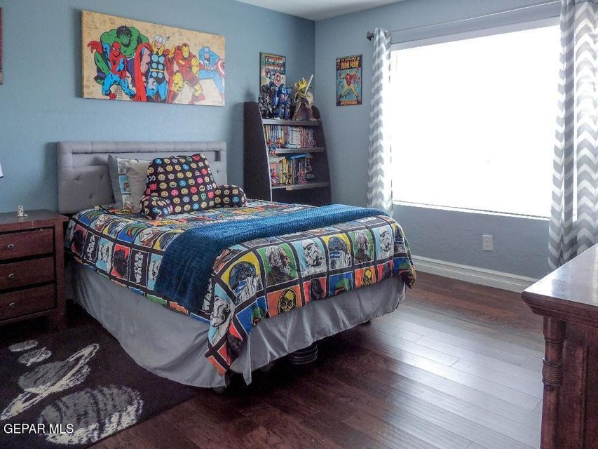 El Paso, Texas, 79935, United States, 4 Bedrooms Bedrooms, ,2 BathroomsBathrooms,Residential,For Sale,1923244