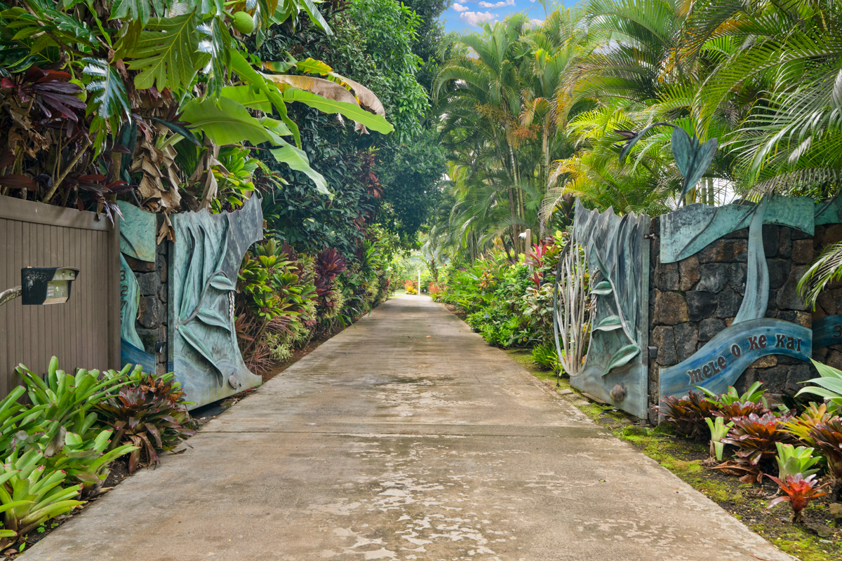 Kilauea, Hawaii, 96754, United States, 4 Bedrooms Bedrooms, ,5 BathroomsBathrooms,Residential,For Sale,2003219