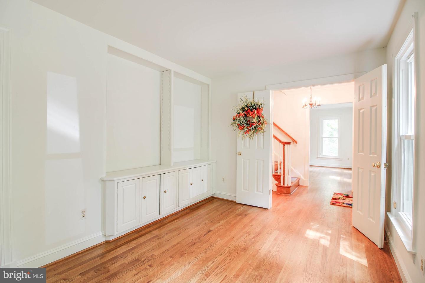 Dayton, Maryland, 21036, United States, 5 Bedrooms Bedrooms, ,3 BathroomsBathrooms,Residential,For Sale,1906763