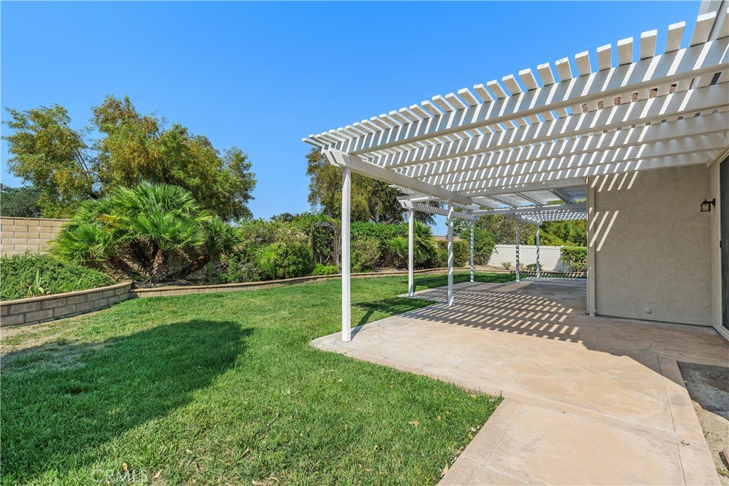 Murrieta, California, 92562, United States, 3 Bedrooms Bedrooms, ,2 BathroomsBathrooms,Residential,For Sale,1896045