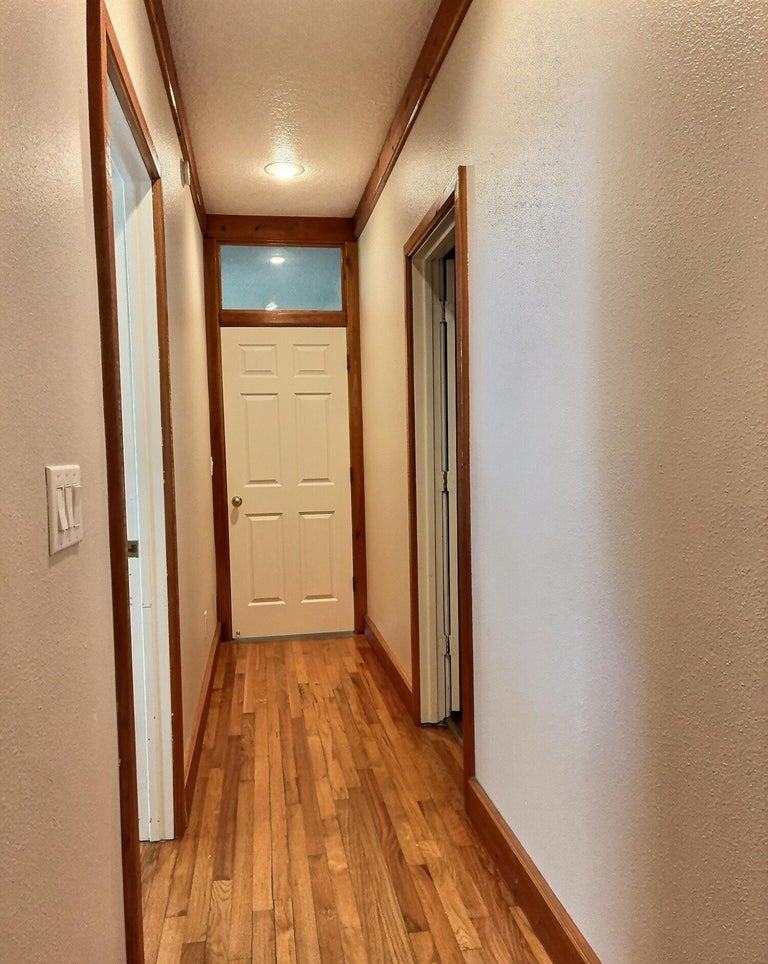 Hawthorne, Florida, 32640, United States, 5 Bedrooms Bedrooms, ,2 BathroomsBathrooms,Residential,For Sale,1903674