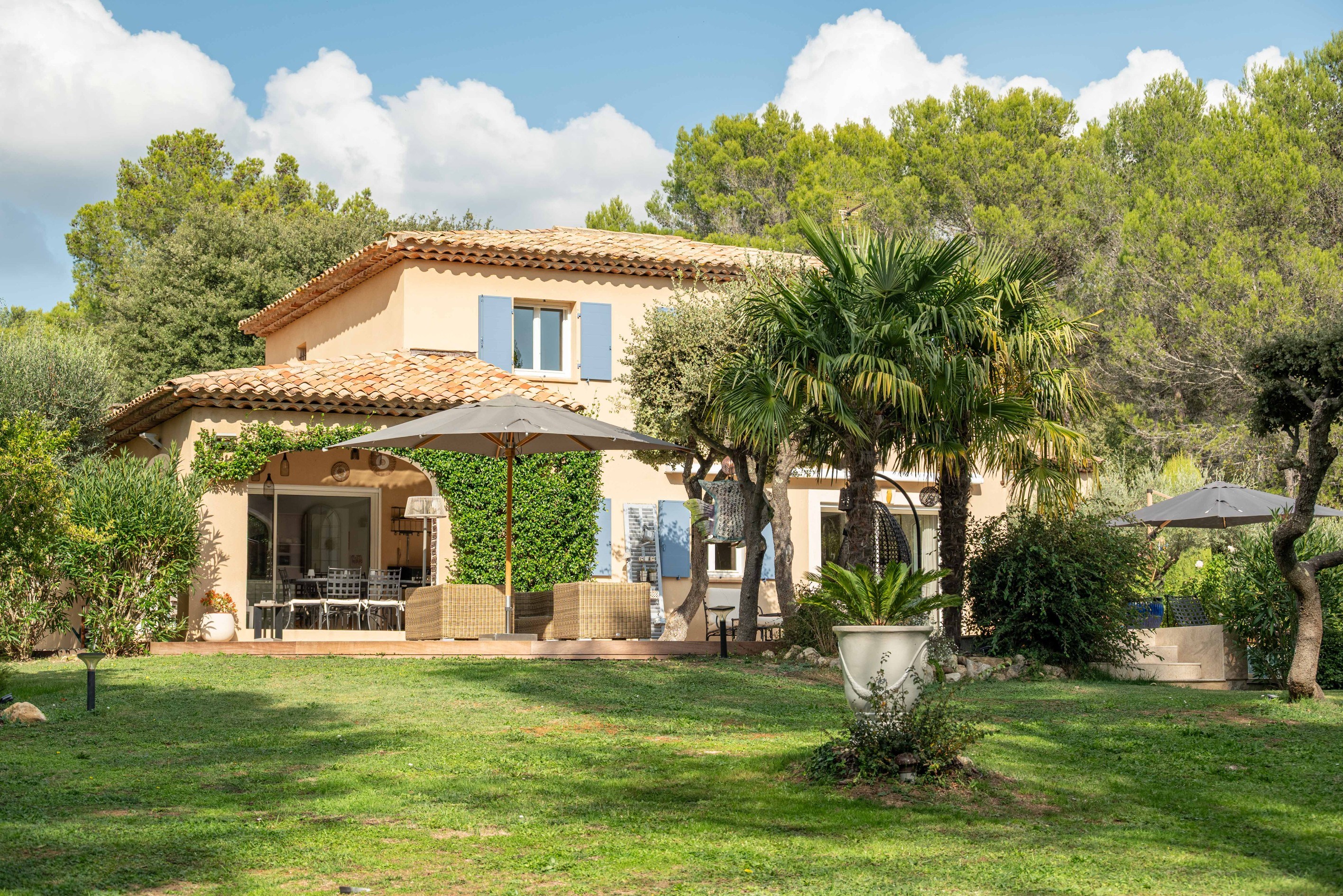  Modern Provençal house with an exceptional view of Sainte-Victoire - 物件實景