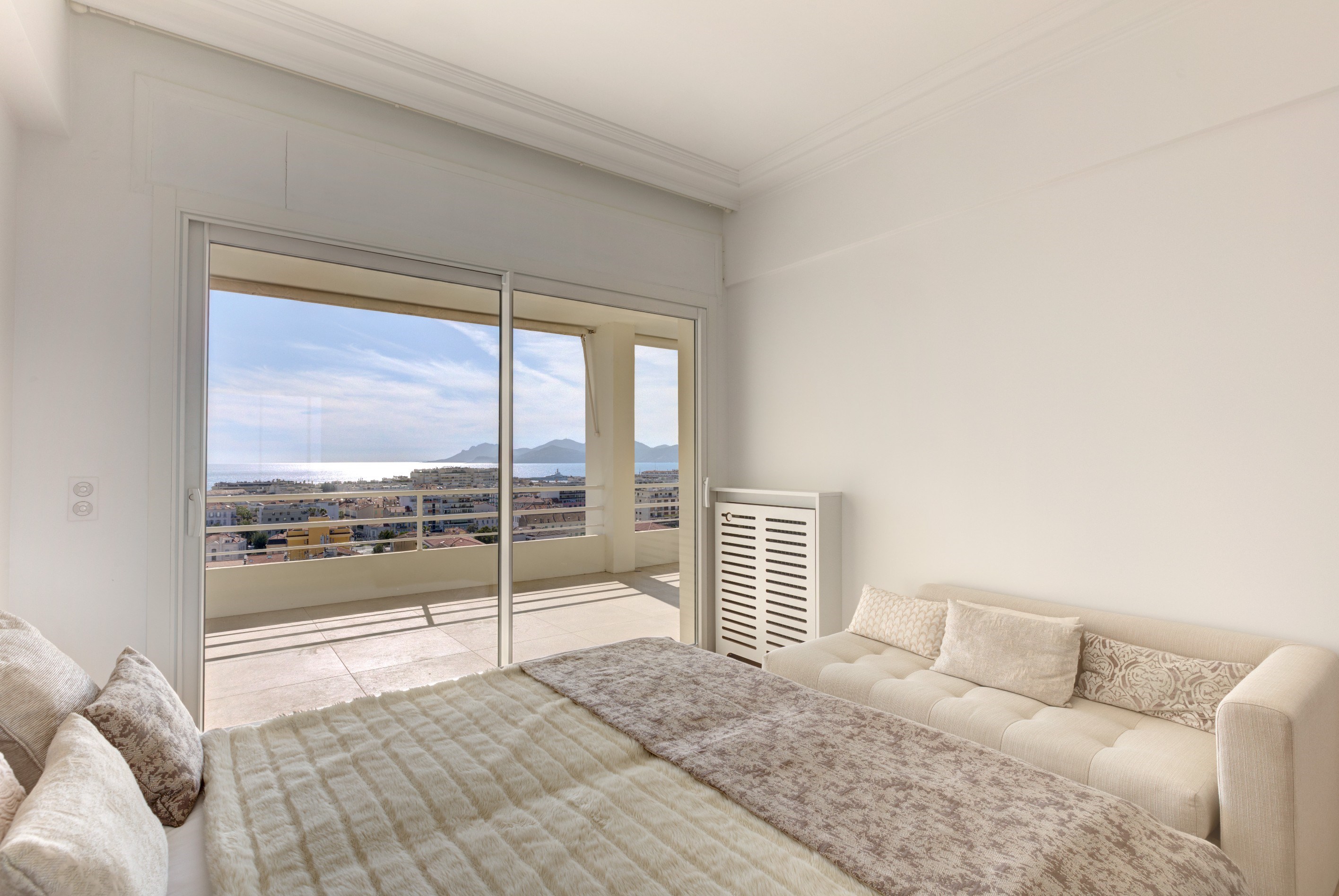  78 sqm apartment with panoramic sea view and terrace in Cannes Montfleury - 物件實景