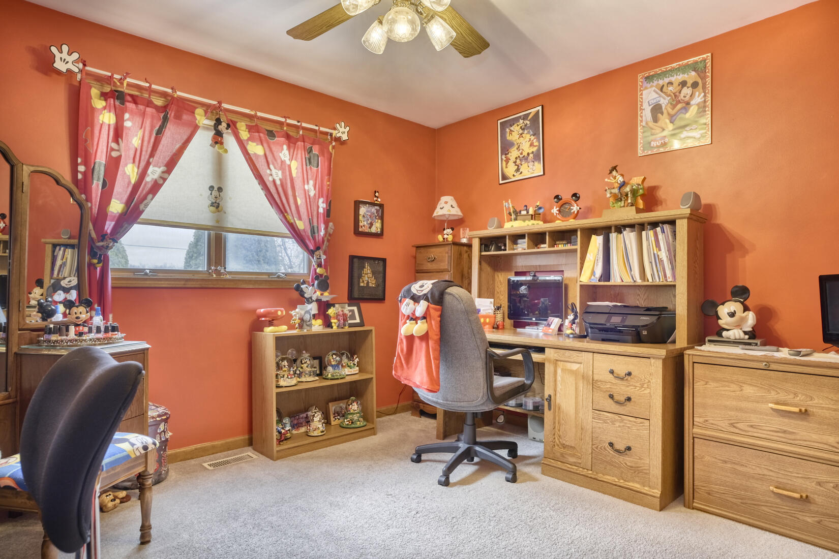 St. John, Indiana, 46373, United States, 4 Bedrooms Bedrooms, ,3 BathroomsBathrooms,Residential,For Sale,2037863