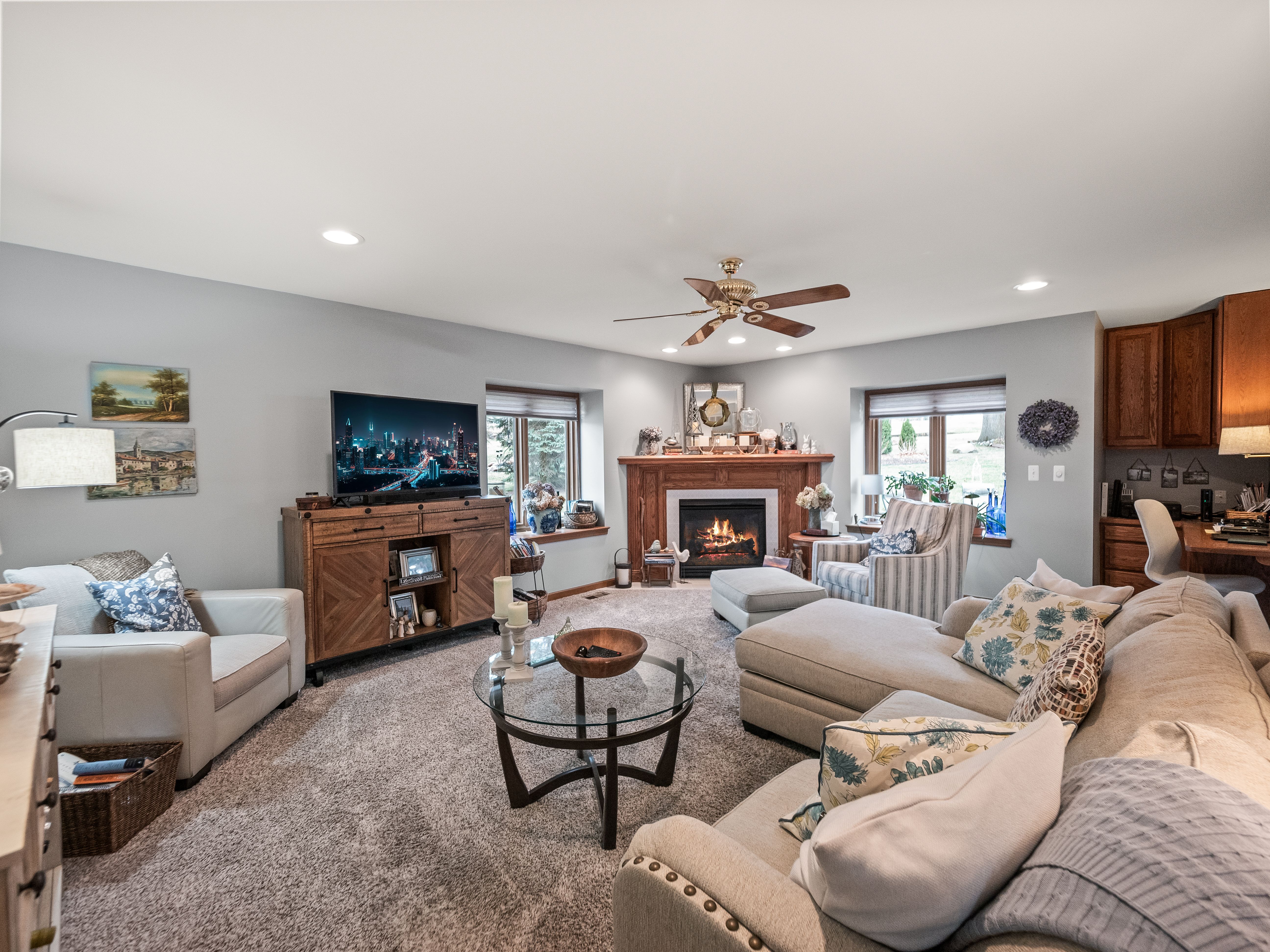 Washington, Michigan, 48094, United States, 3 Bedrooms Bedrooms, ,4 BathroomsBathrooms,Residential,For Sale,1805255