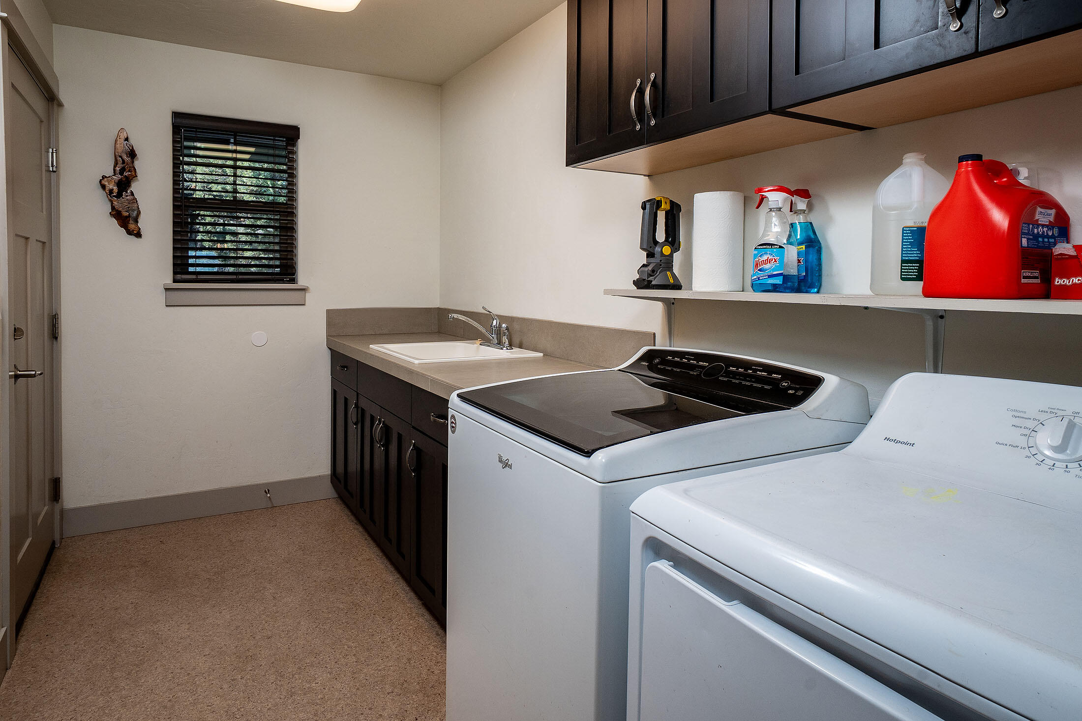 Prineville, Oregon, 97754, United States, 3 Bedrooms Bedrooms, ,2 BathroomsBathrooms,Residential,For Sale,1903608