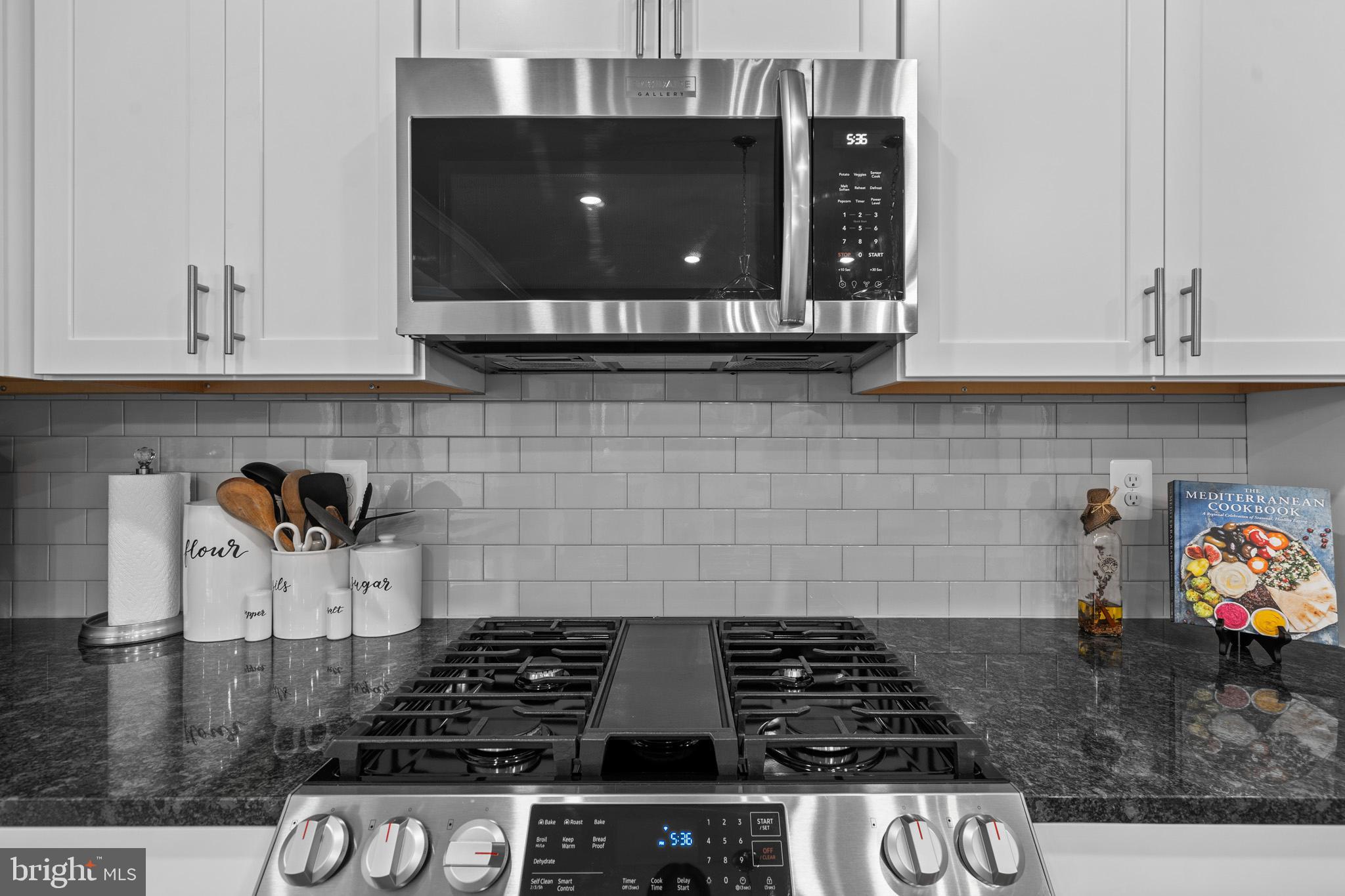 White Plains, Maryland, 20695, United States, 5 Bedrooms Bedrooms, ,5 BathroomsBathrooms,Residential,For Sale,1921773