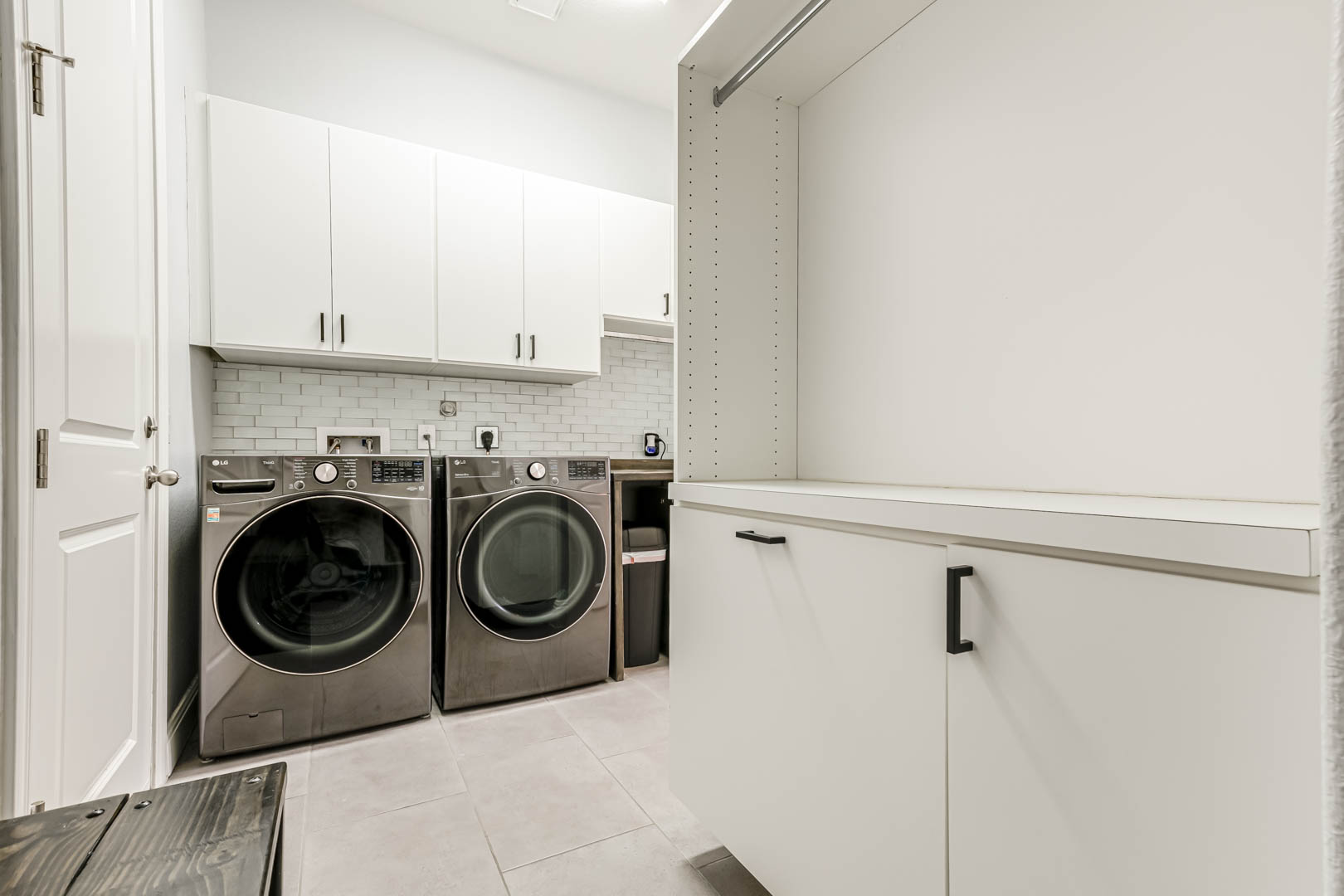 Cibolo, Texas, 78108, United States, 5 Bedrooms Bedrooms, ,4 BathroomsBathrooms,Residential,For Sale,2012398