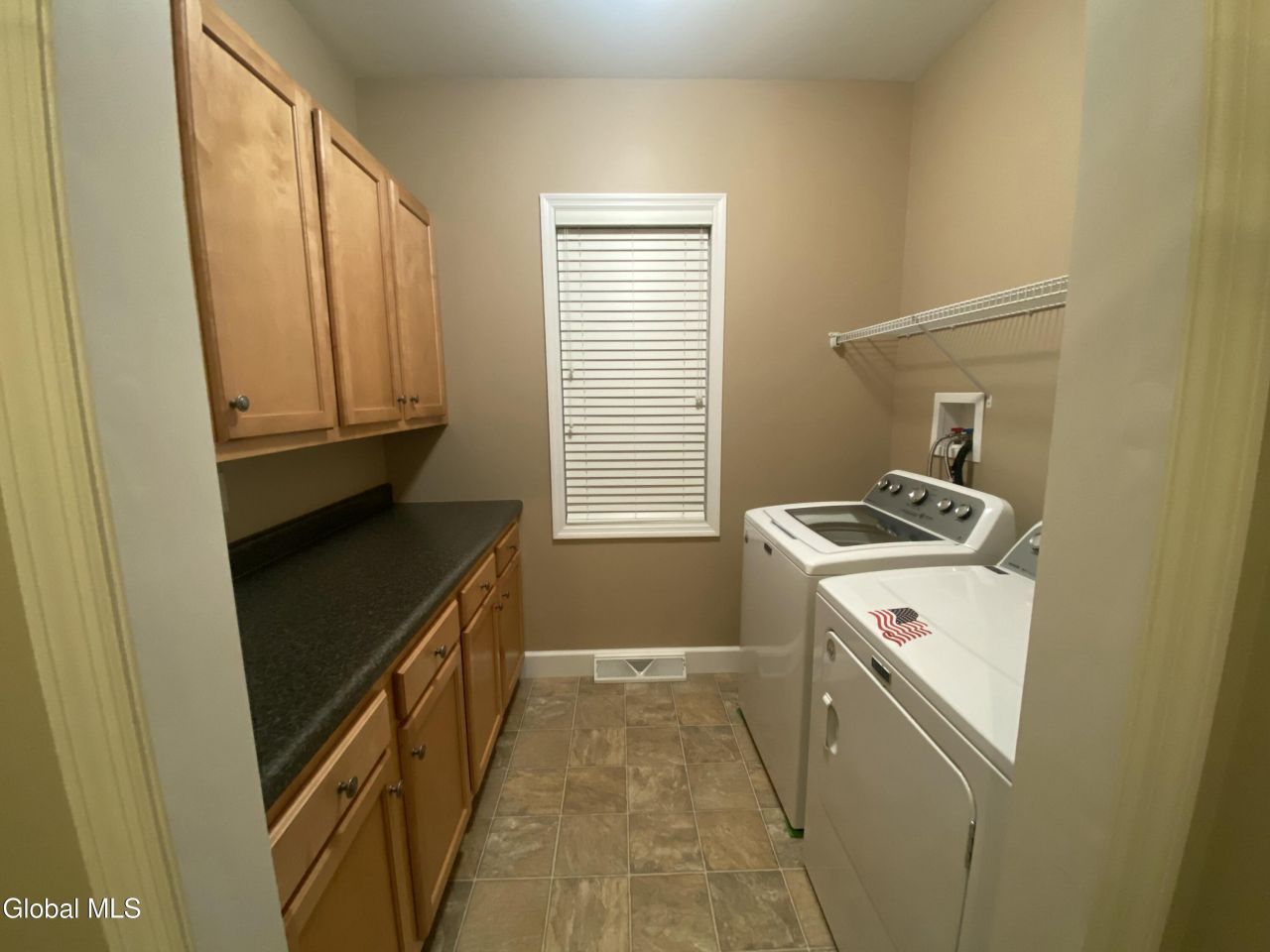 Altamont, New York, 12009, United States, 3 Bedrooms Bedrooms, ,3 BathroomsBathrooms,Residential,For Sale,1988112