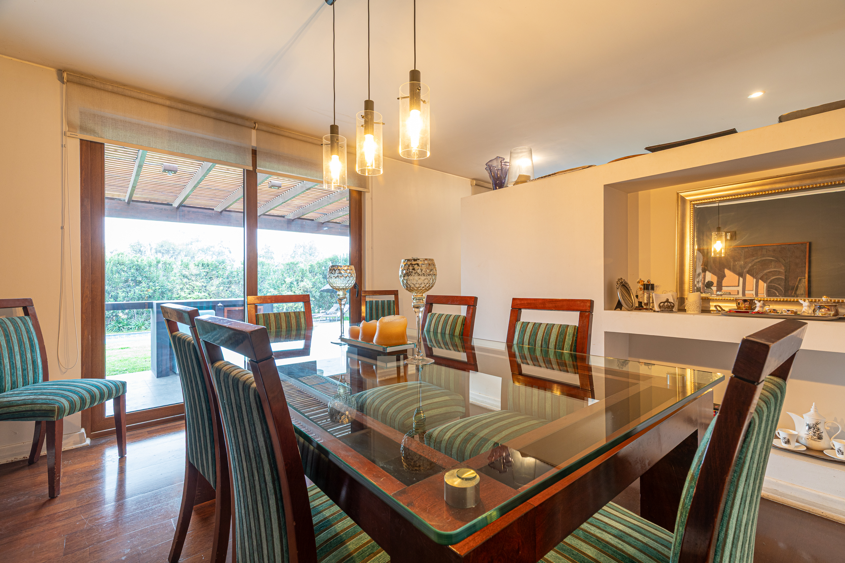  Contemporary 4-Bedroom Home in Piedra Roja - 物件實景