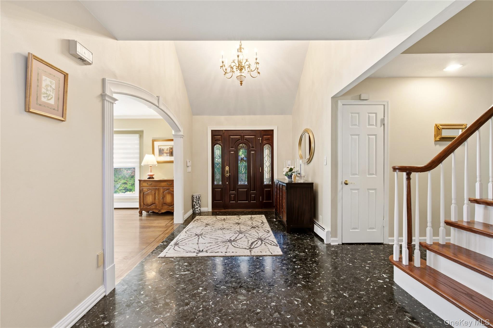  14 Sherwood Gate, Oyster Bay, NY, 11771 - 物件實景