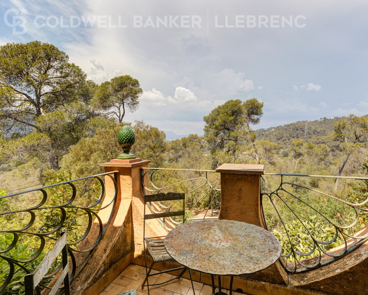 Barcelona, Barcelona, Sarri? - Sant Gervasi, Vallv, Barcelona, Catalonia, ES, 5 Bedrooms Bedrooms, ,3 BathroomsBathrooms,Residential,For Sale,Barcelona, Barcelona, Sarri? - Sant Gervasi, Vallv,1613204