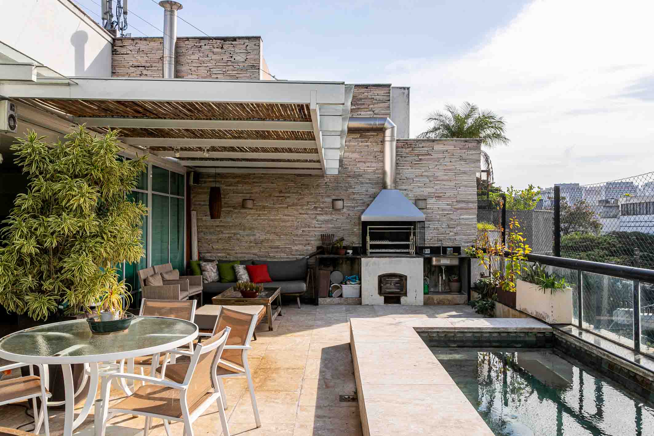  Elegant linear penthouse with private pool in Jardim Oceânico - 物件實景