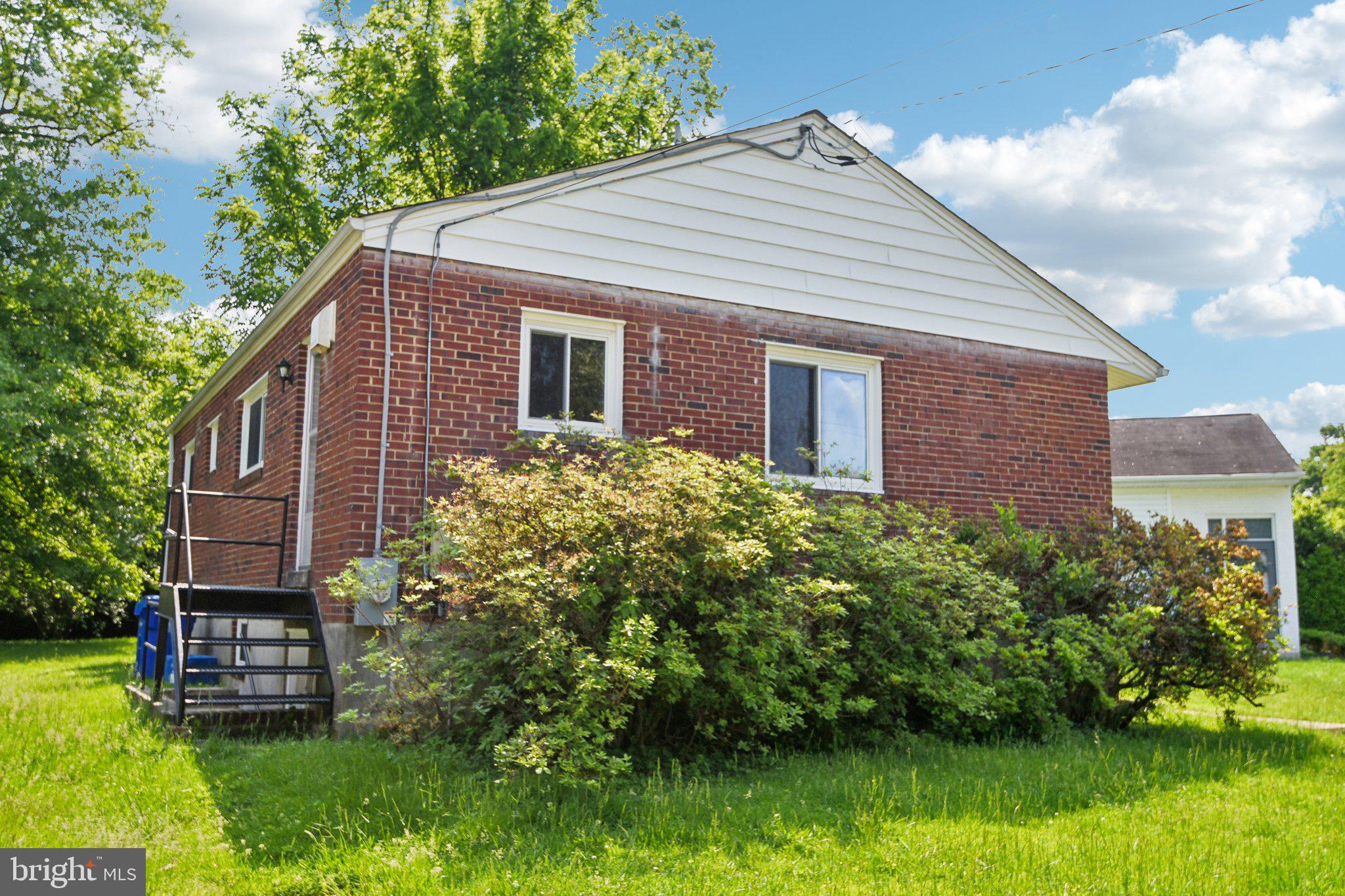Silver Spring, Maryland, 20906, United States, 3 Bedrooms Bedrooms, ,2 BathroomsBathrooms,Residential,For Sale,1916566