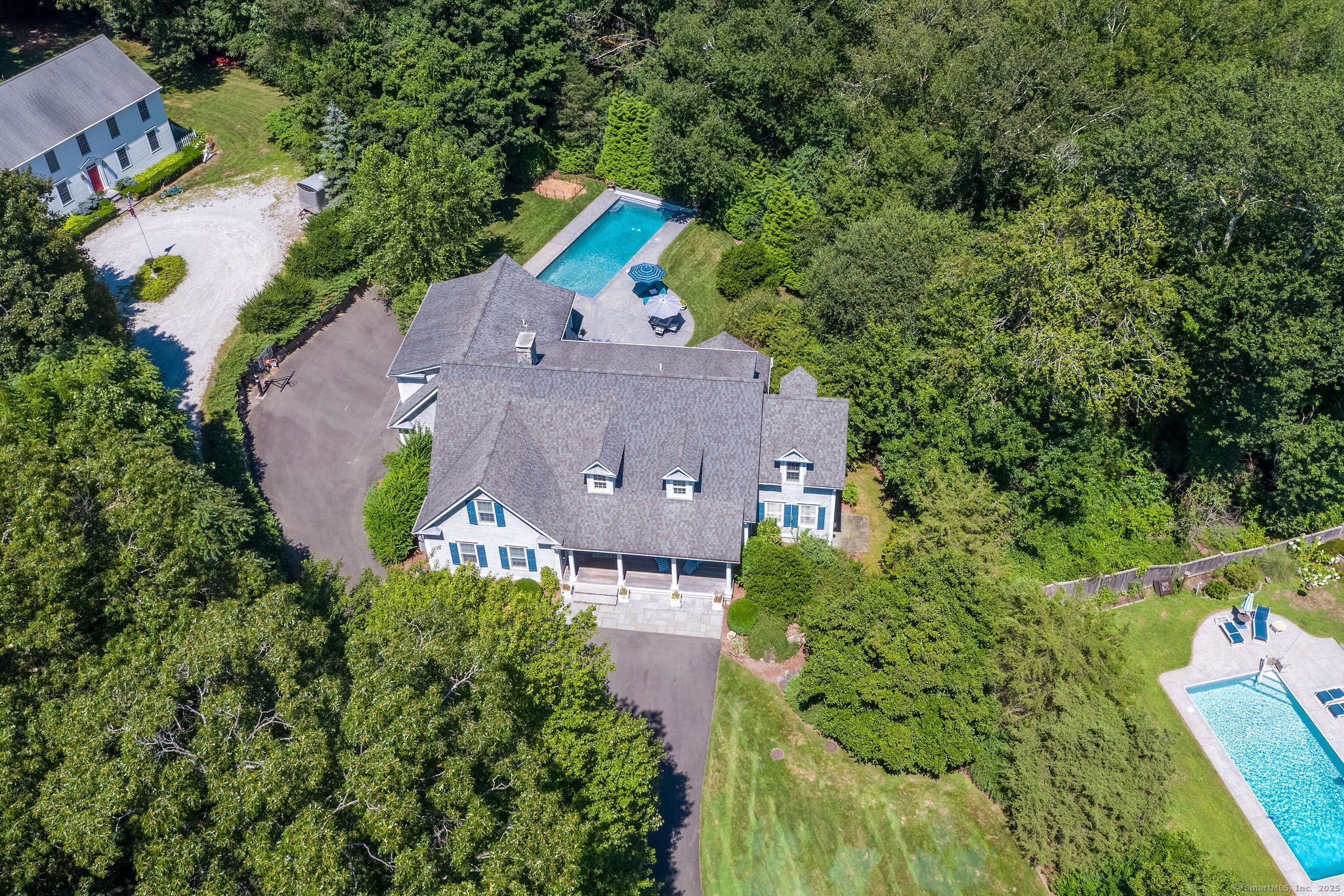 Madison, Connecticut, 06443, United States, 4 Bedrooms Bedrooms, ,4 BathroomsBathrooms,Residential,For Sale,1960564