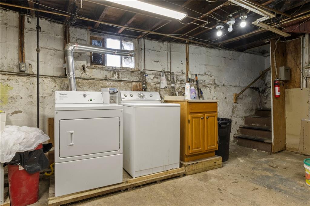 Pawtucket, Rhode Island, 02860, United States, 8 Bedrooms Bedrooms, ,3 BathroomsBathrooms,Residential,For Sale,2048506