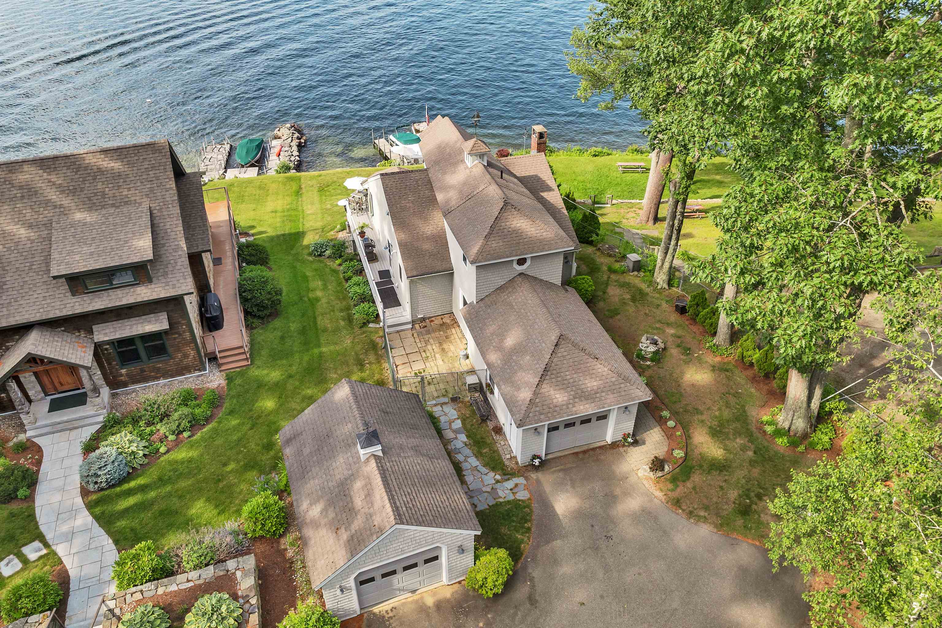Gilford, New Hampshire, 03249, United States, 3 Bedrooms Bedrooms, ,3 BathroomsBathrooms,Residential,For Sale,1875899