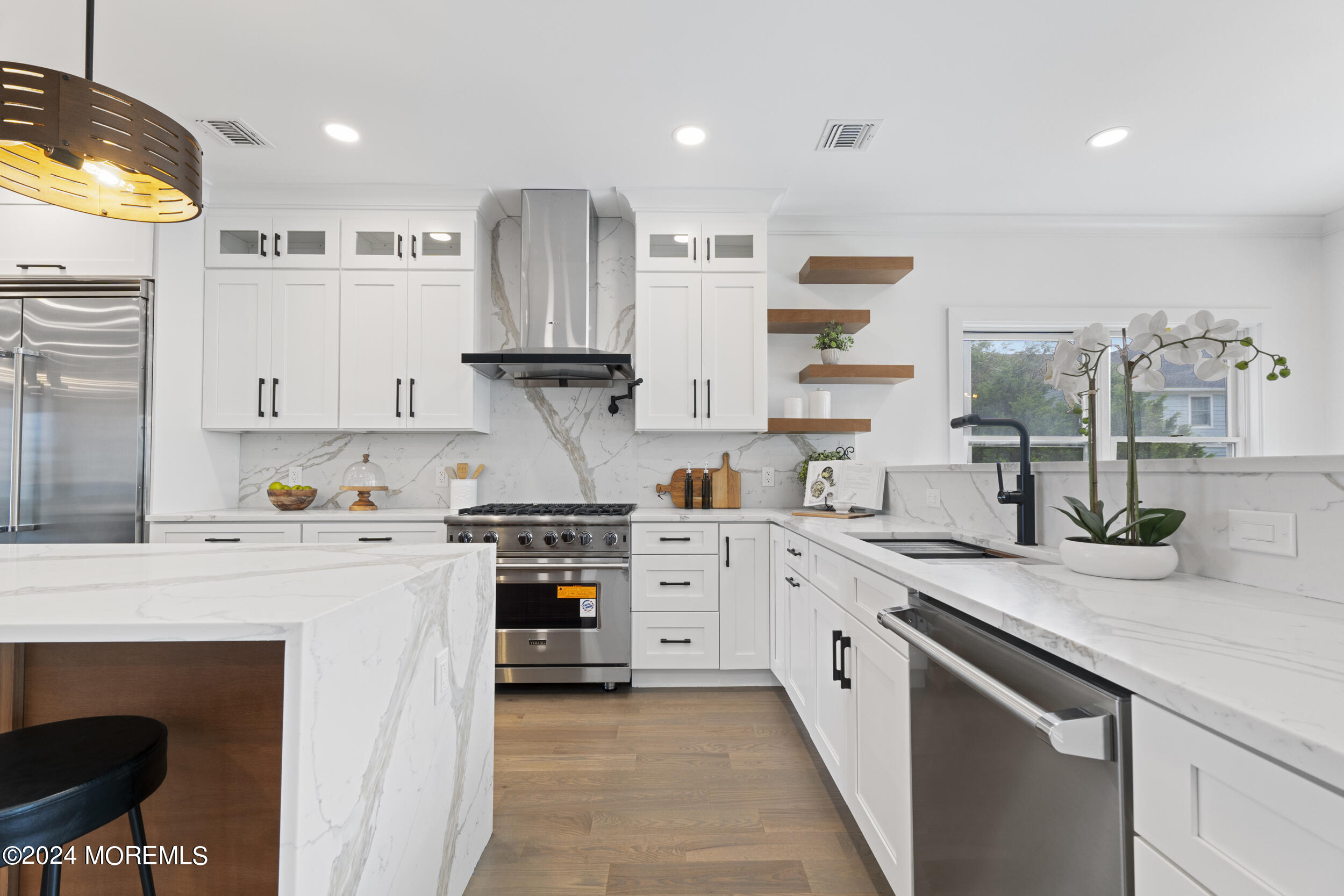 Long Branch, New Jersey, 07740, United States, 5 Bedrooms Bedrooms, ,4 BathroomsBathrooms,Residential,For Sale,1996653