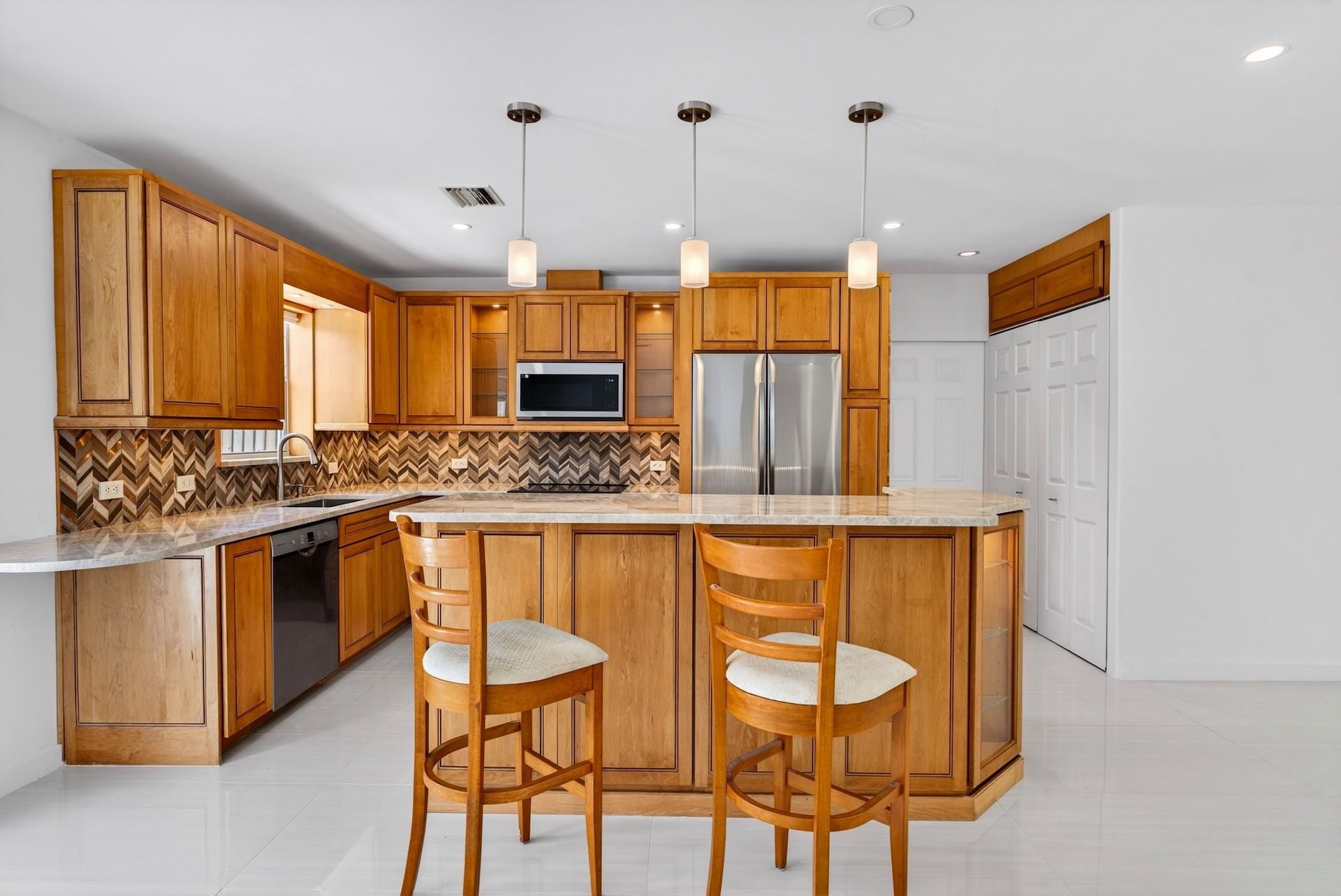  648 NW 30th Court, Wilton Manors, FL, 33311 - 物件實景