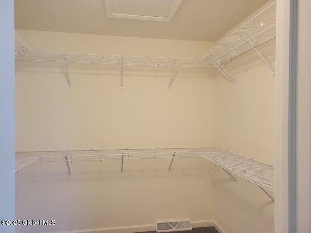 Castleton, New York, 12033, United States, 4 Bedrooms Bedrooms, ,3 BathroomsBathrooms,Residential,For Sale,1989300