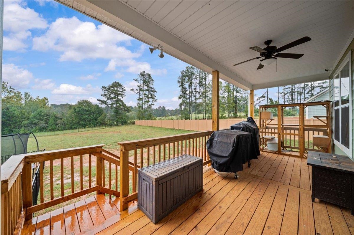 Campobello, South Carolina, 29322, United States, 5 Bedrooms Bedrooms, ,4 BathroomsBathrooms,Residential,For Sale,1978030