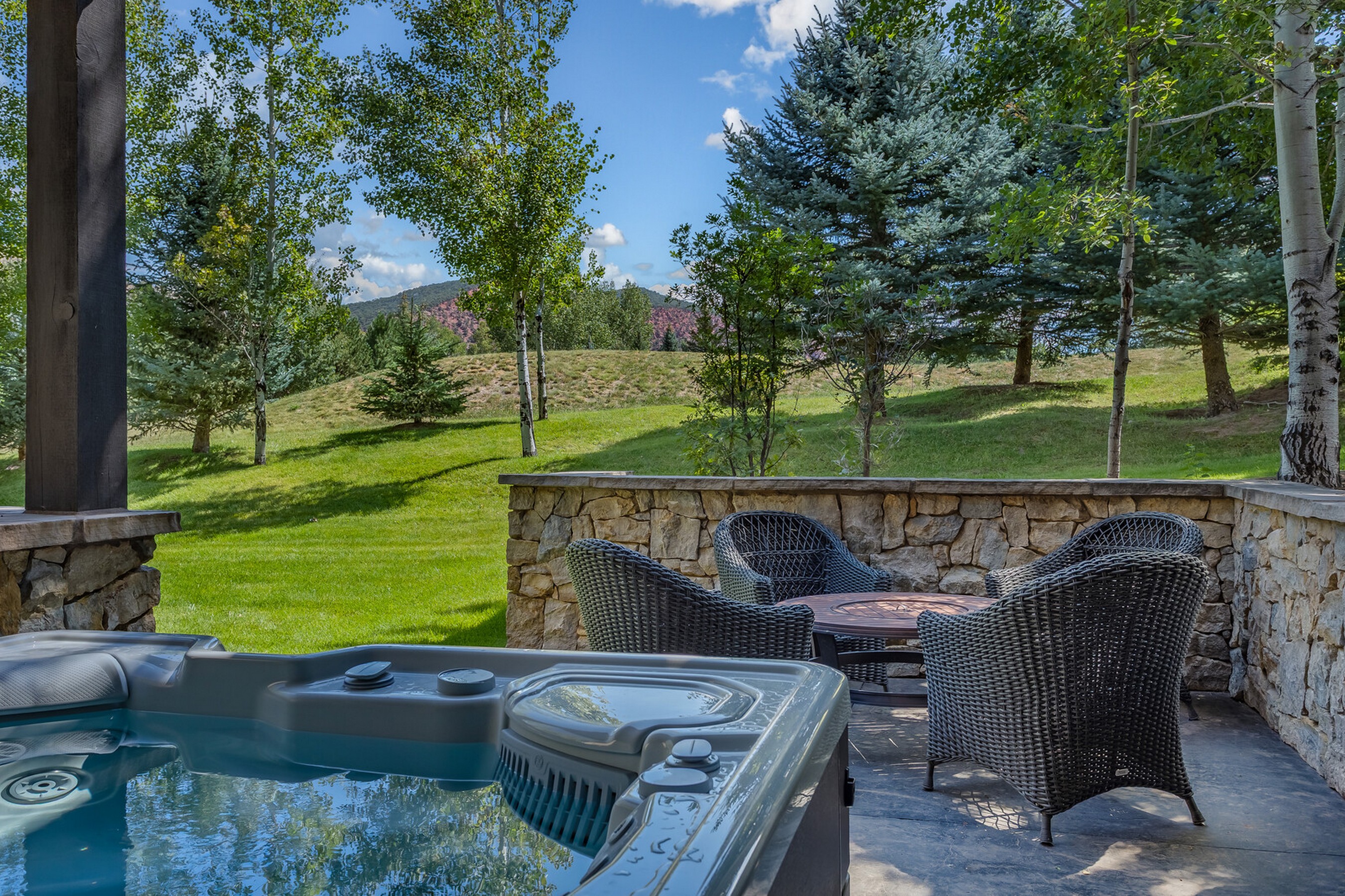  Hidden Gem in Aspen Glen - 物件實景