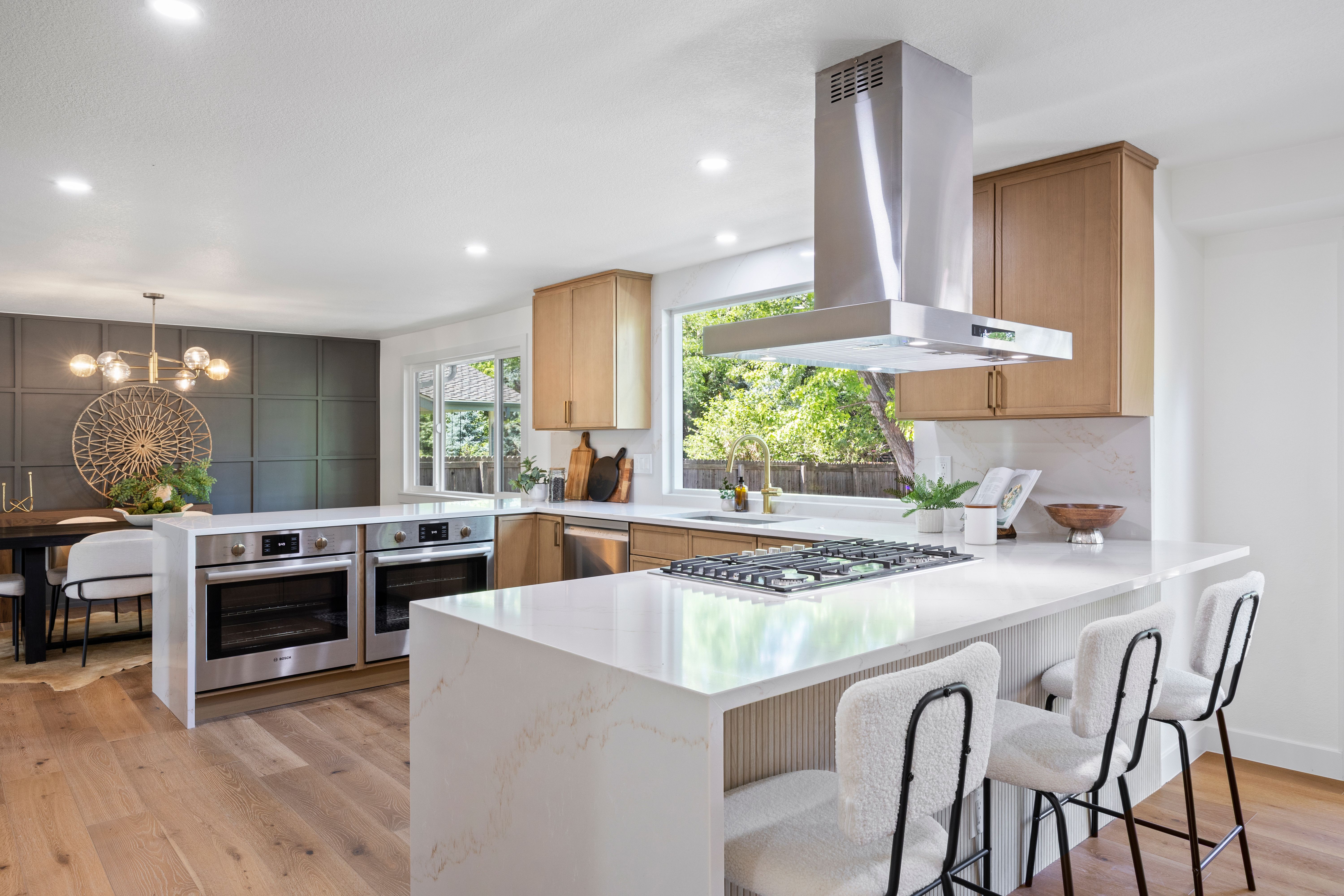  Extensively Renovated Pine Ridge Estate near Southmoor Park - 物件實景