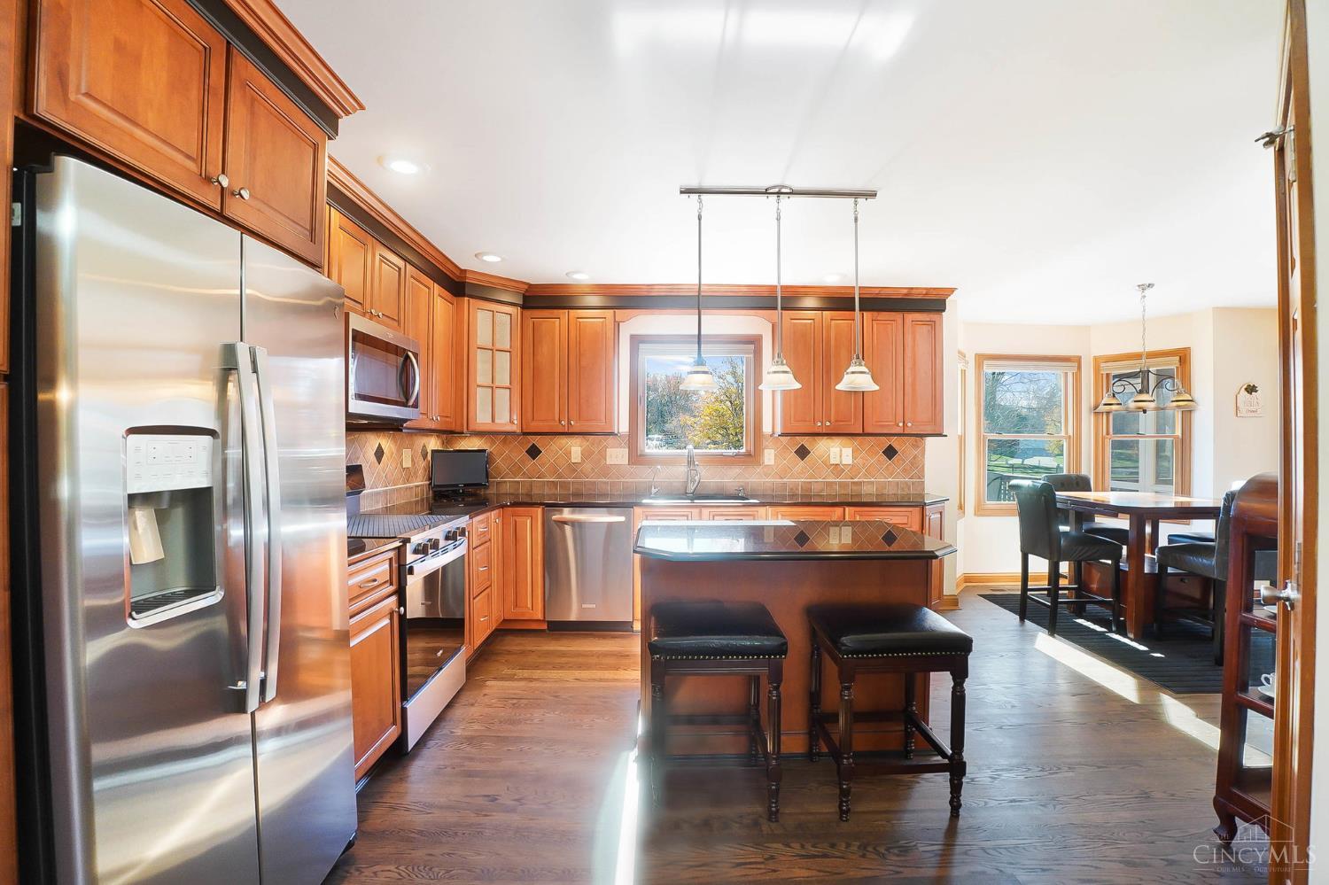 Hamilton, Ohio, 45013, United States, 4 Bedrooms Bedrooms, ,4 BathroomsBathrooms,Residential,For Sale,2000697