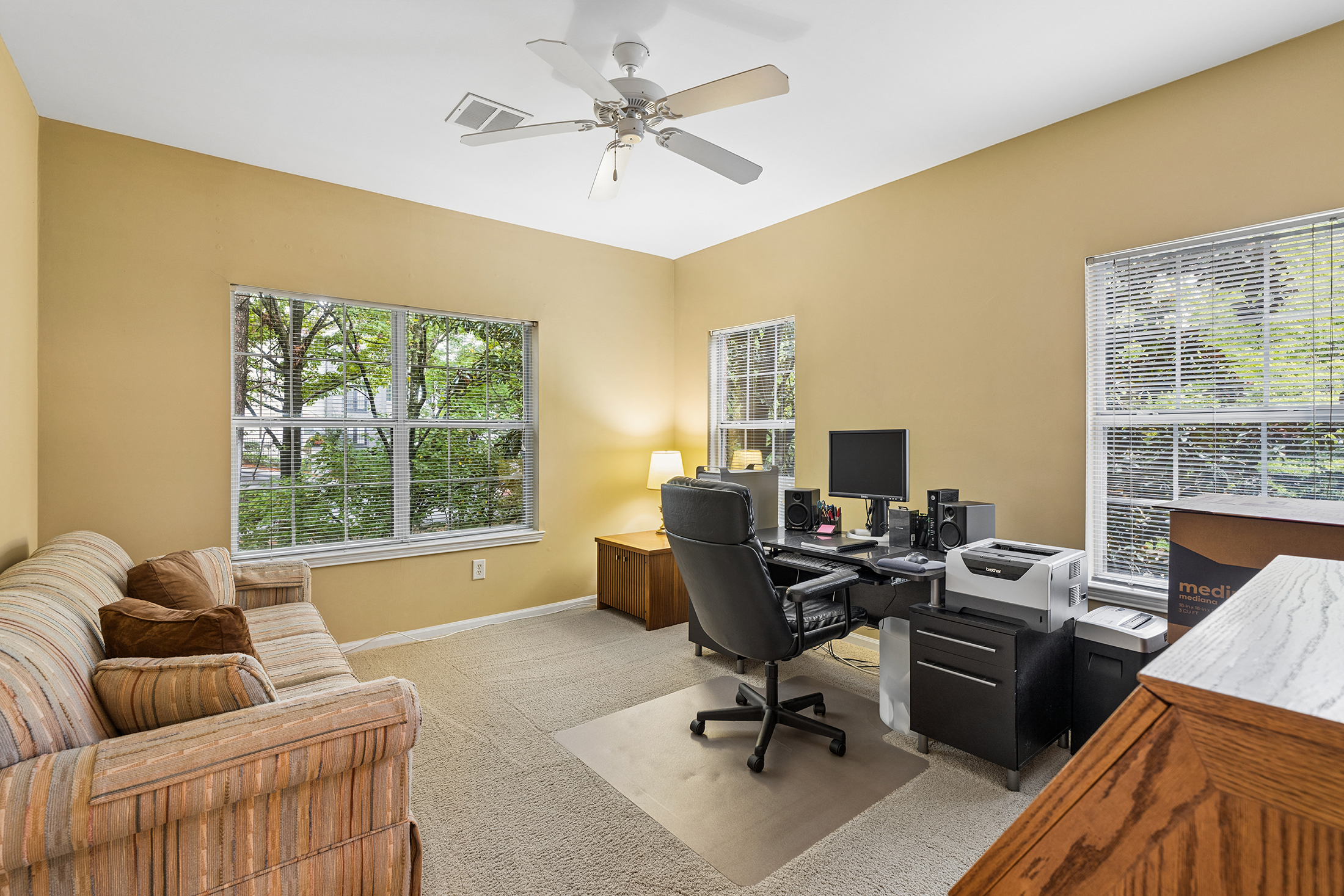  Comfort and Convenience in Gated Brighton Court - 物件實景