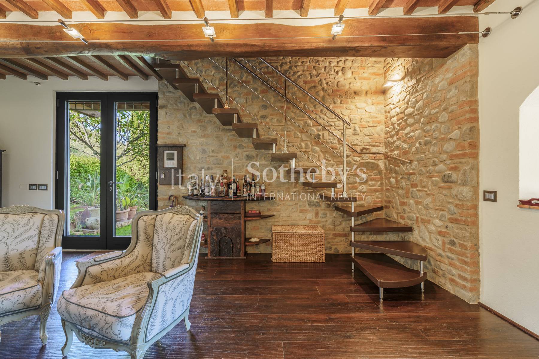  Tuscan Farmhouse with Swimming Pool and 3 Hectares of Olive Grove - 物件實景