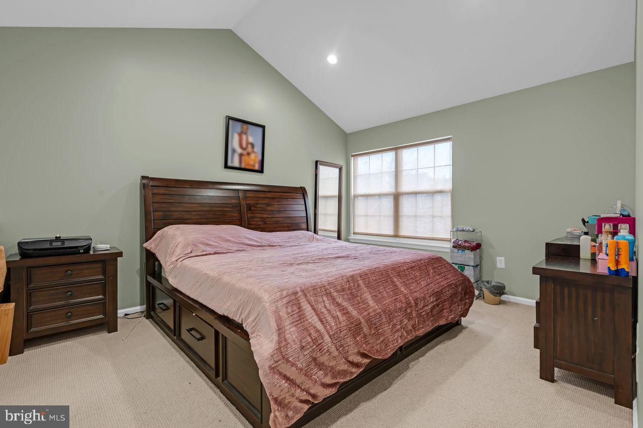 Pennington, New Jersey, 08534, United States, 3 Bedrooms Bedrooms, ,3 BathroomsBathrooms,Residential,For Sale,1987595