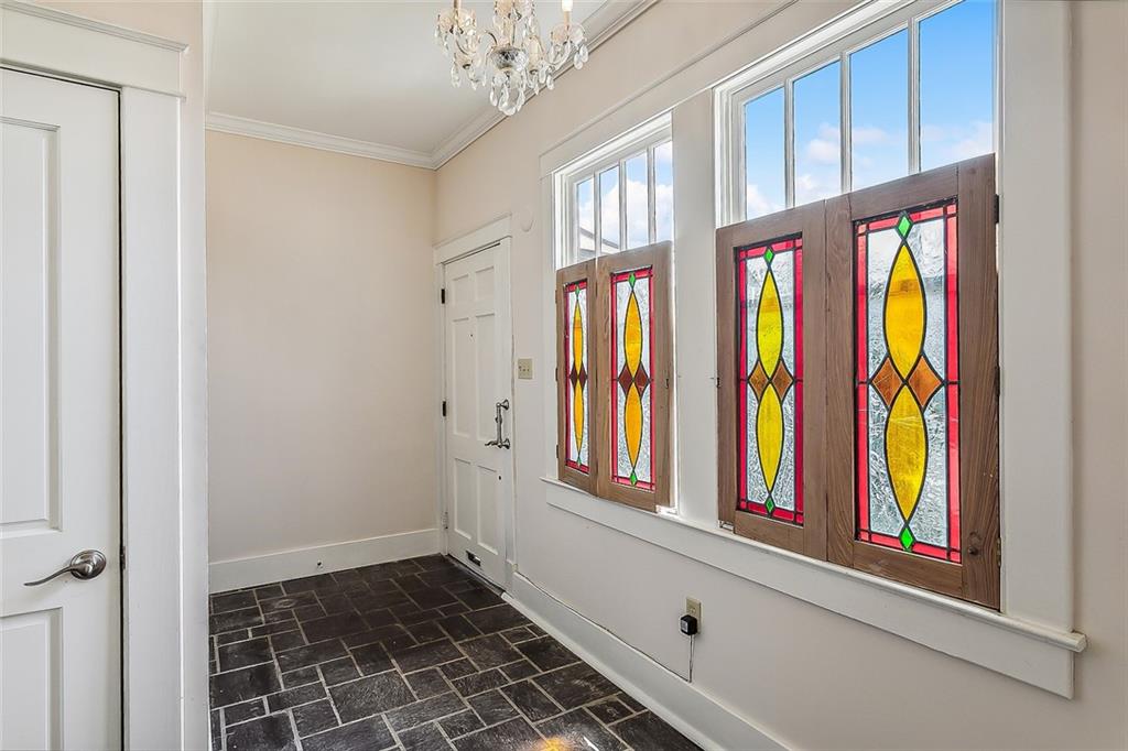 New Orleans, Louisiana, 70118, United States, 6 Bedrooms Bedrooms, ,4 BathroomsBathrooms,Residential,For Sale,1821209