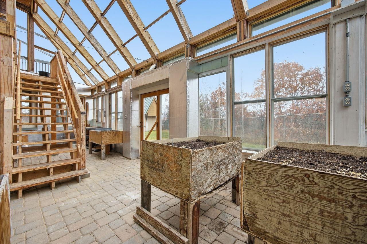 Meredith, New Hampshire, 03253, United States, 2 Bedrooms Bedrooms, ,3 BathroomsBathrooms,Residential,For Sale,1988258