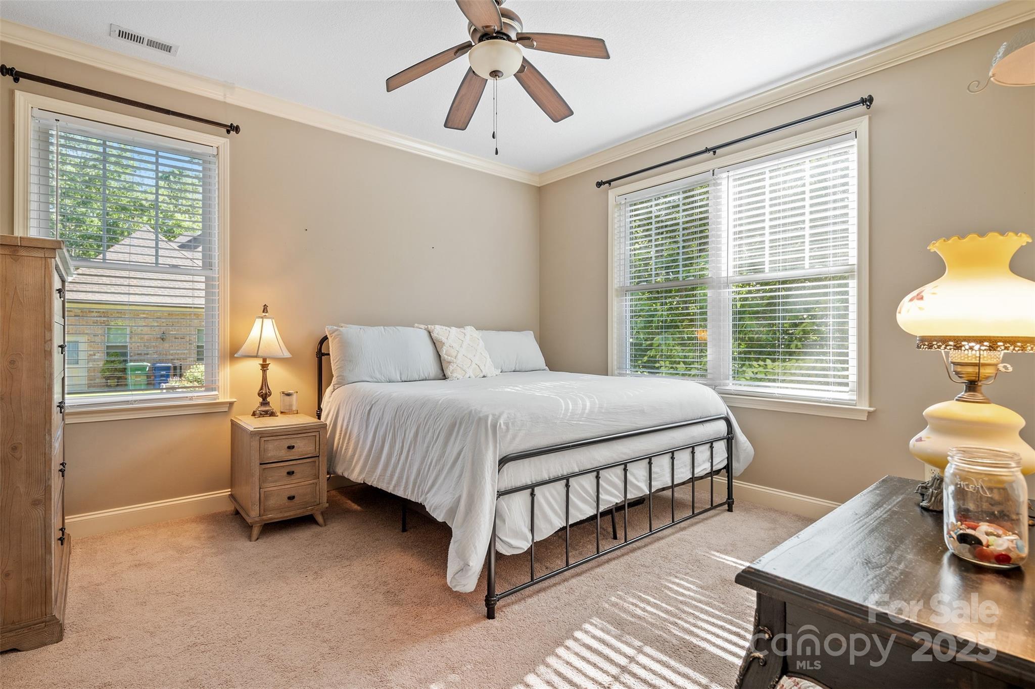 Weaverville, North Carolina, 28787, United States, 4 Bedrooms Bedrooms, ,4 BathroomsBathrooms,Residential,For Sale,1919742