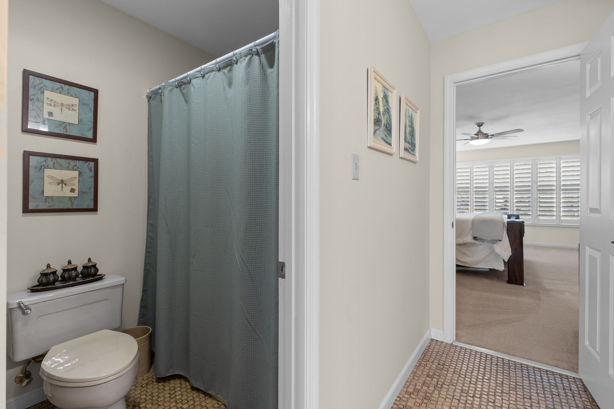  Stunning Cedar Springs Townhome with Modern Updates and Spacious Living - 物件實景