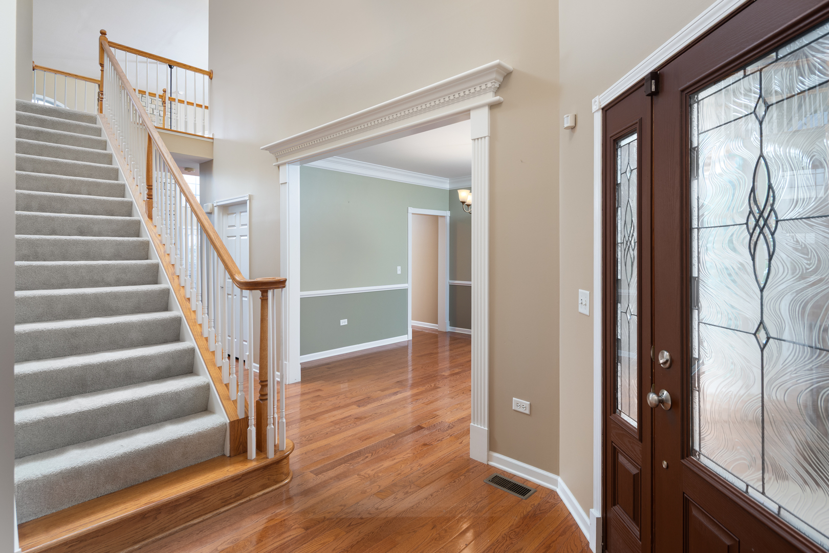 North Aurora, Illinois, 60542, United States, 3 Bedrooms Bedrooms, ,3 BathroomsBathrooms,Residential,For Sale,1969477