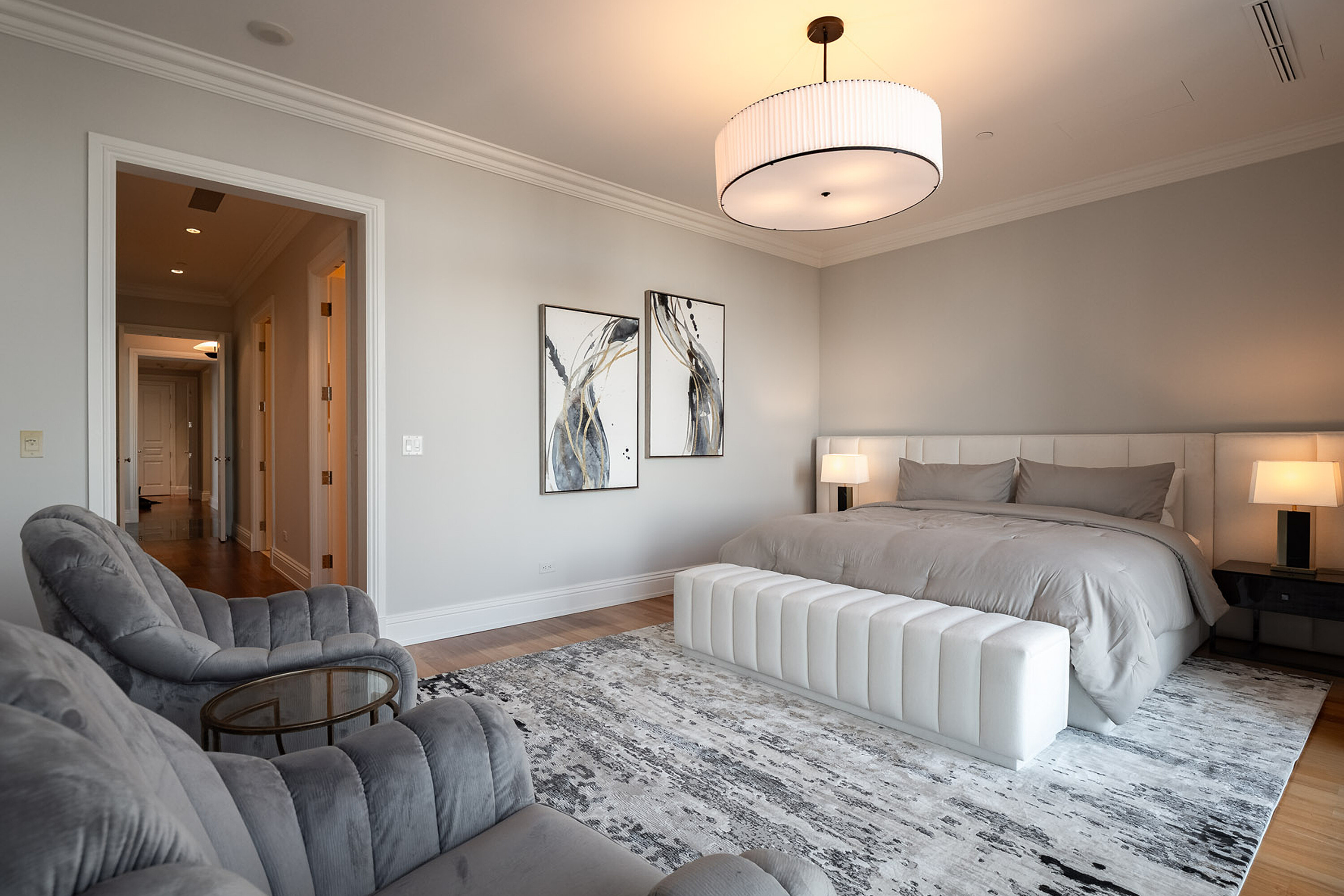  Fully Furnished Two Bedroom - 物件實景