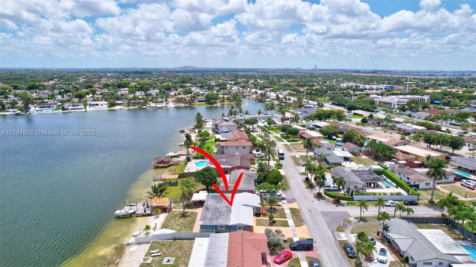 Hialeah, Florida, 33015, United States, 3 Bedrooms Bedrooms, ,2 BathroomsBathrooms,Residential,For Sale,1787509
