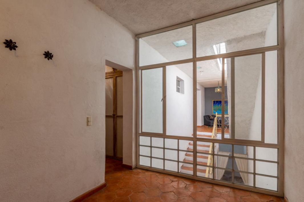 Homobono, San Miguel de Allende, Guanajuato, 37700, Mexico, 3 Bedrooms Bedrooms, ,1 BathroomBathrooms,Residential,For Sale,Homobono,1440636